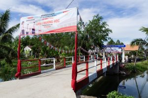 Truong Hoc Bridge