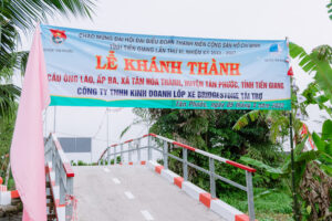 E-XPRO CSR activities bring smiles to residents of Ba Hamlet through rural bridge construction project